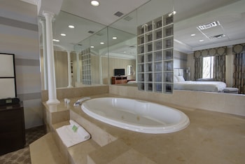 Suite, 1 Bedroom, Jetted Tub