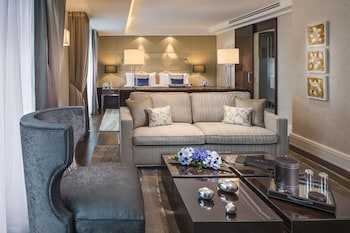Grand Room (Grand Deluxe)