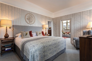Suite (J.K. Rowling)