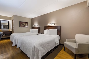 Deluxe Room, 2 Double Beds (Smoke Free)