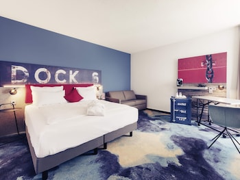 Privilege, Room, 1 King Bed with Sofa bed