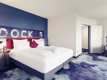 Junior Suite, 1 Double Bed with Sofa bed