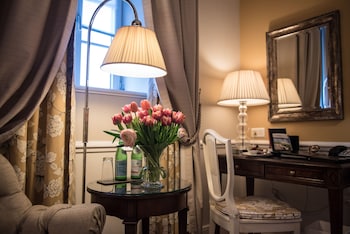 Deluxe Room, City View