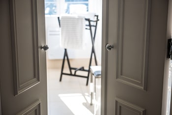 Junior Suite, City View