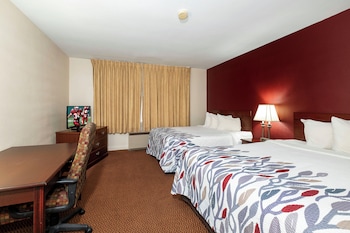 Suite, 2 Queen Beds, Non Smoking