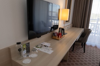 Family Room, Multiple Beds, Balcony, Sea View