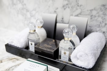 Suite, 1 King Bed (Versailles Suite, Palace 5 Star)