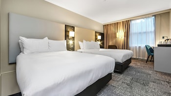 Room, 2 Double Beds, Accessible