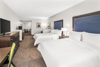 Suite, Multiple Beds (Dining Area)
