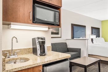 Suite, Multiple Beds
