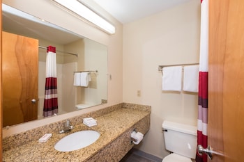 Deluxe Room, 2 Queen Beds (Smoke Free)