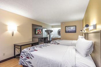Deluxe Room, 2 Double Beds (Smoke Free)