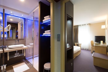 Superior Room, 2 Twin Beds, Non Smoking
