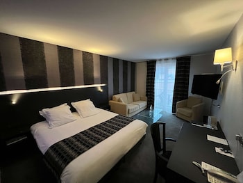 Junior Suite, 1 King Bed, Non Smoking