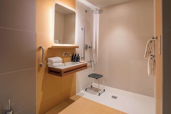Room, 1 Queen Bed, Accessible