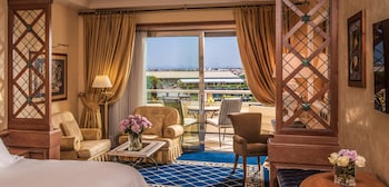 Room, 1 King Bed, (Imperial, Spa and Club Lounge Access