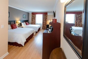 Standard Room, 2 Queen Beds, Non Smoking