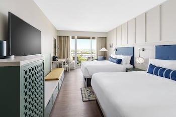 Room, 2 Queen Beds, Mobility Accessible, Non Smoking