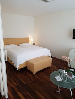 Superior Suite (Chic)