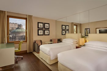 Club Room, 2 Twin Beds (View)