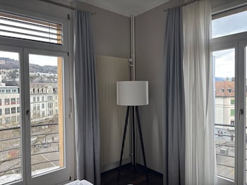 Suite Signature