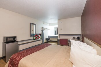 Superior Room, 1 King Bed, Smoking