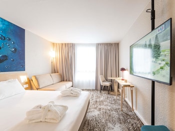 Executive Room, 1 Double Bed with Sofa bed