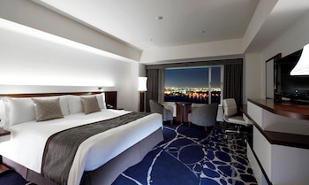 Premium Room, 1 King Bed, Harbor View (High Floor)