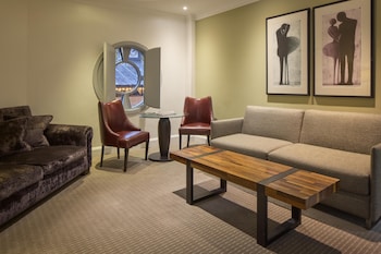 Suite, 1 Bedroom (View of the Square)
