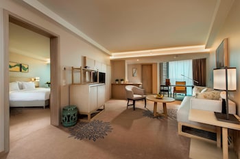Suite, 1 Bedroom, City View