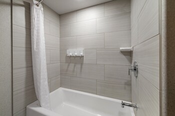 Studio Condo