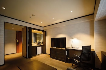 Junior Suite, 1 Queen Bed