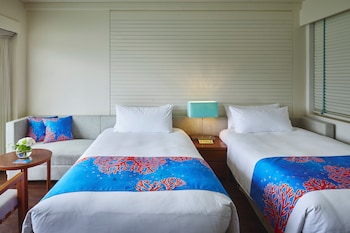 Classic Room (2 Single, Coral Floor, Manza Beach Vw)