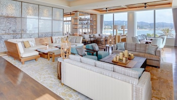 Classic Room, 2 Twin Beds, Club Lounge Access, Ocean View