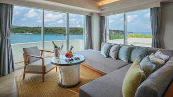 Suite, Club Lounge Access (Cape Manza)