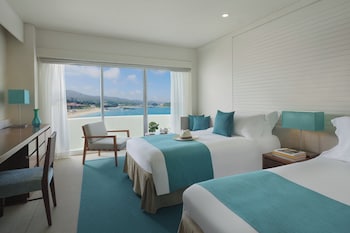Classic Room, 2 Twin Beds, Beach View