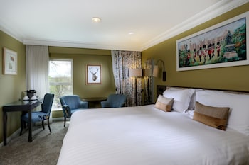 Superior Room, 2 Twin Beds (Park Wing Twin)