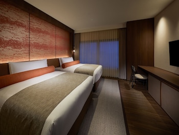 Junior Suite, Non Smoking (Not available for primary school students and younger)
