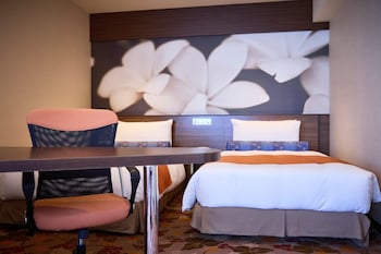 NaHaNa Deluxe Plus Twin Room, Non Smoking (Not available for primary school students and younger)