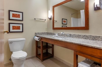 Suite, 2 Queen Beds