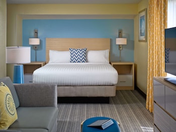 Superior Studio Suite, 1 King Bed