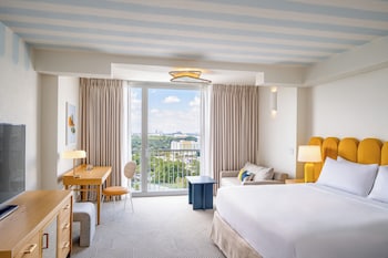 Room, 1 King Bed, Tower, Floor 2-9, Standard View