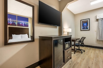 Room, 2 Queen Beds, Non Smoking