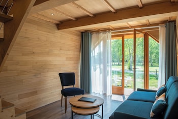 Deluxe Cabin