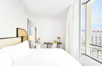 Suite, 1 Bedroom, Garden View