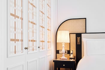 Premium Room, 1 King Bed, Garden View