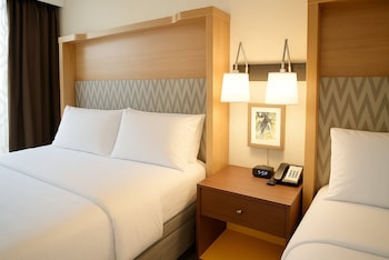 Room, 2 Double Beds, Accessible Bathtub (Communications, Mobility)