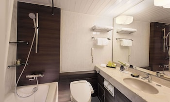Twin Room Compact