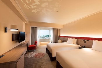 Twin Deluxe Room