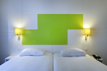 Standard Room, 2 Twin Beds